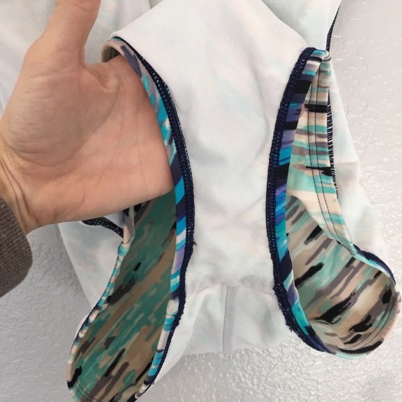 Speedo aqua blue print one piece swimsuit size 6 - Picture 6 of 7